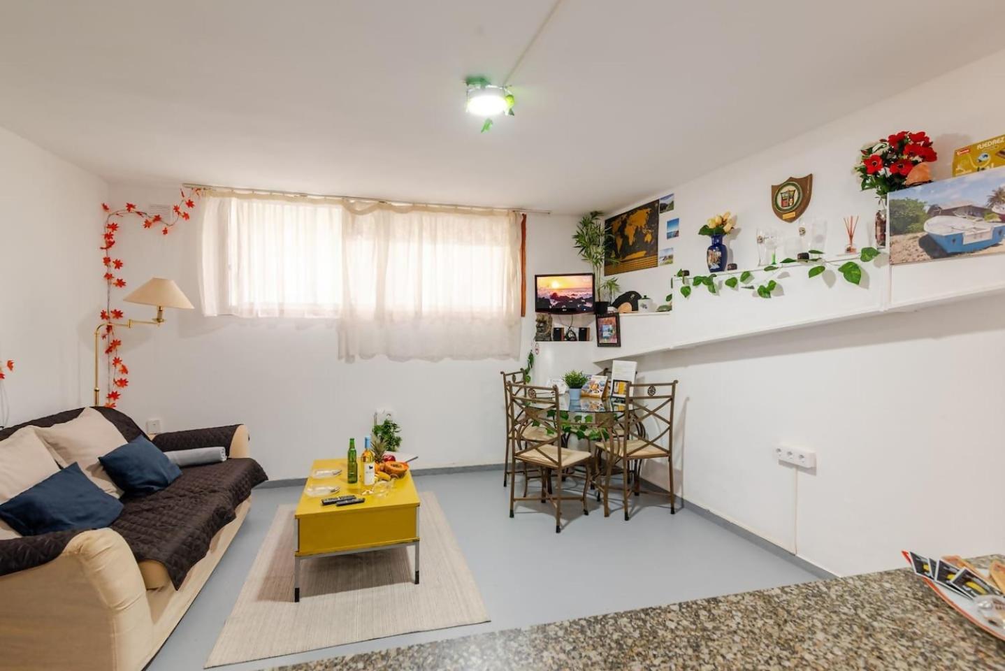 Apartamento barato en el médano Esterno foto